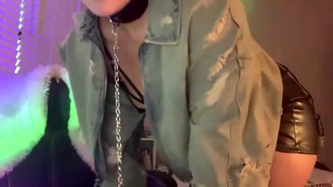 Snapshot of laineylifts chatting on January 2026 10:59:01 PM Lainey online show from January 2026 10:59:01 PM