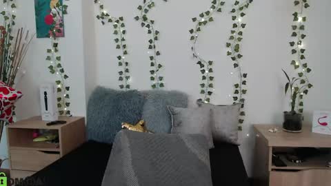 lairen baby online show from April 2026 11:42:02 AM