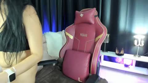 LaisFantasy online show from January 2025 06:21:01 PM