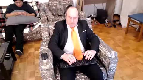 Snapshot of lajose52 chatting on February 2025 08:20:02 PM lajose52 online show from February 2025 08:20:02 PM