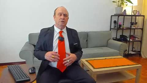 Snapshot of lajose52 chatting on November 2025 03:58:02 PM lajose52 online show from November 2025 03:58:02 PM