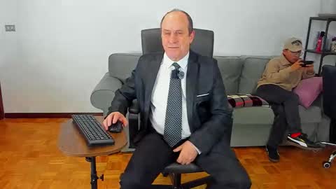 Snapshot of lajose52 chatting on November 2025 08:07:02 PM lajose52 online show from November 2025 08:07:02 PM