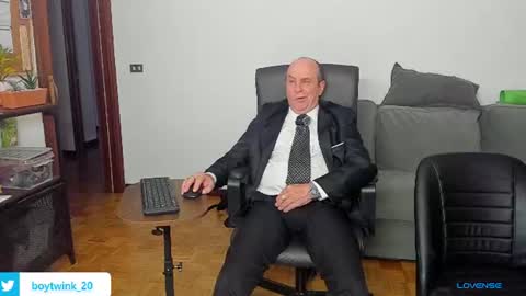 lajose52 online show from July 2026 07:16:01 PM