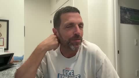 Snapshot of lakewaybill chatting on January 2026 11:18:02 PM Texas Guy online show from January 2026 11:18:02 PM