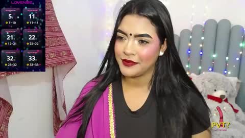 Laskhmirani online show from May 2026 12:33:01 PM