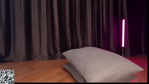 Ellina online show from February 2025 04:35:02 AM