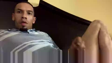 lalo112233vaz online show from May 2026 02:03:02 PM
