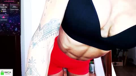 Lola online show from September 2025 12:09:02 PM