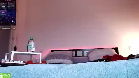 Lola online show from March 2026 09:52:02 PM