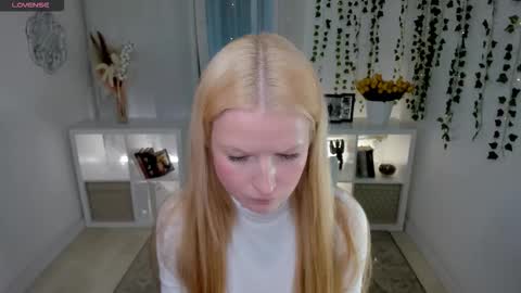 Laly online show from March 2026 04:00:02 PM