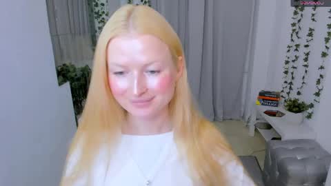 Laly online show from May 2026 11:07:01 AM