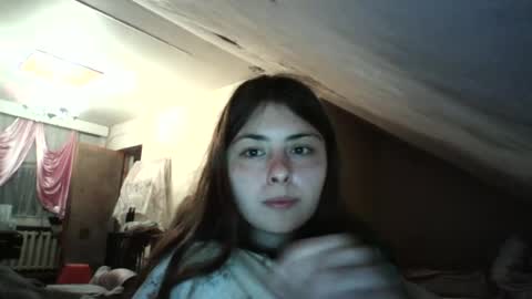 Snapshot of lama111111mama chatting on June 2026 08:42:01 PM I work 5PM to 9 PM EST New York online show from June 2026 08:42:01 PM