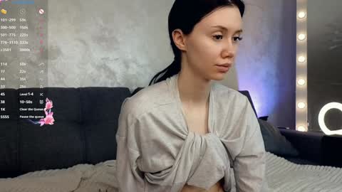 Lama online show from January 2025 01:56:01 PM