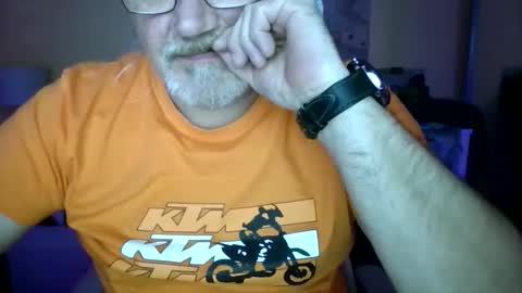 lamabama online show from December 2025 09:46:02 PM