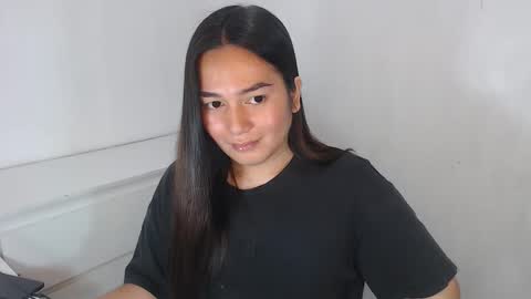 Lamery online show from April 2026 09:49:02 PM