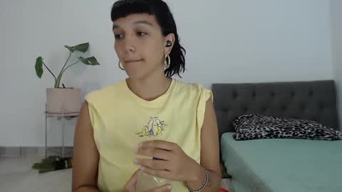 J e n a  All Days  UTC -5 2030  online show from December 2024 02:32:01 AM