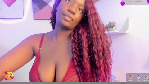 Snapshot of lana__beaux chatting on February 2025 01:41:01 AM online show from February 2025 01:41:01 AM