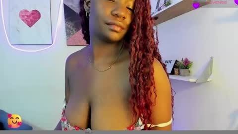 Snapshot of lana__beaux chatting on February 2025 07:32:02 PM online show from February 2025 07:32:02 PM