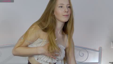 Snapshot of lana__j chatting on January 2025 05:11:02 PM Liana online show from January 2025 05:11:02 PM