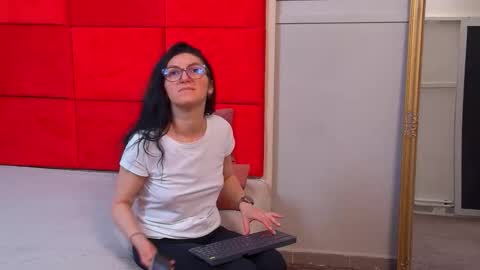 LanaBanner online show from April 2026 04:21:02 AM