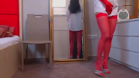 LanaBanner online show from May 2026 04:31:01 AM