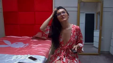 LanaBanner online show from June 2026 04:50:01 AM