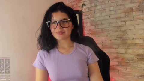 Snapshot of lana_beket_ chatting on December 2024 06:10:01 PM Lana online show from December 2024 06:10:01 PM