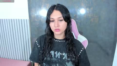 Lana online show from October 2025 08:07:02 PM