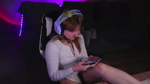 Snapshot of lana_del_kay chatting on November 2025 07:59:01 PM Kay online show from November 2025 07:59:01 PM