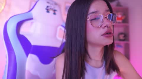 Lana online show from March 2026 11:42:02 PM