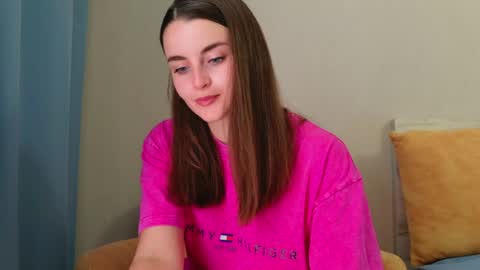 Snapshot of lana_gl chatting on April 2026 08:39:01 AM lana_gl online show from April 2026 08:39:01 AM