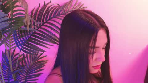 LANA online show from May 2026 04:43:01 AM