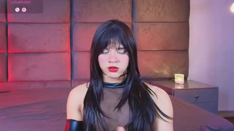 valentino moon online show from May 2026 01:36:01 AM