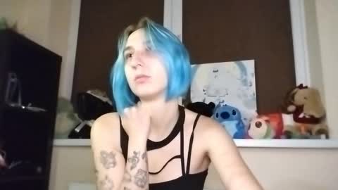 lana_tews online show from October 2025 05:23:02 PM