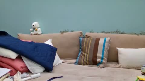 Lana online show from November 2025 09:31:01 PM