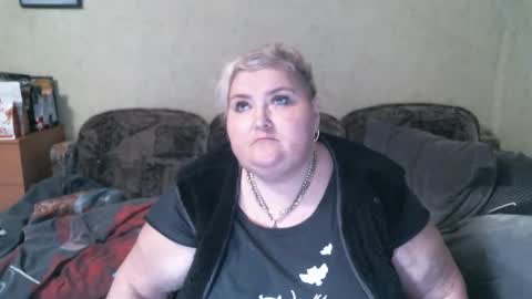 lanacat555 online show from March 2025 07:05:01 PM