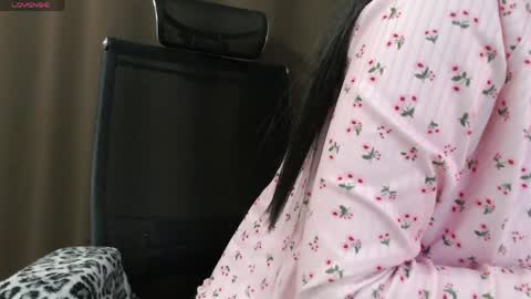 LanaDreamX online show from April 2026 05:43:02 PM