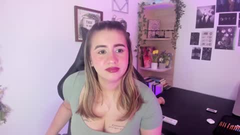 lanaherondale_ online show from September 2025 07:58:02 PM