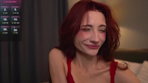 Snapshot of lanais_milana chatting on January 2025 06:05:01 PM Lauretta online show from January 2025 06:05:01 PM