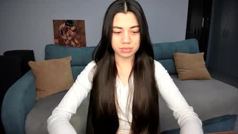 Lana online show from May 2026 06:38:02 PM