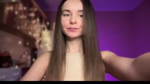Snapshot of lanaloulou chatting on December 2024 09:55:02 PM Lana online show from December 2024 09:55:02 PM