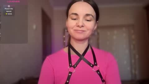 Lana online show from September 2025 12:09:02 PM