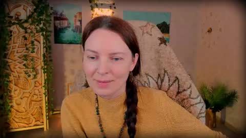 Lana Radiance online show from May 2026 03:19:02 PM