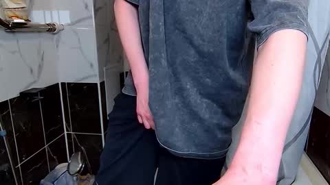 lanast97 online show from February 2026 11:41:01 AM