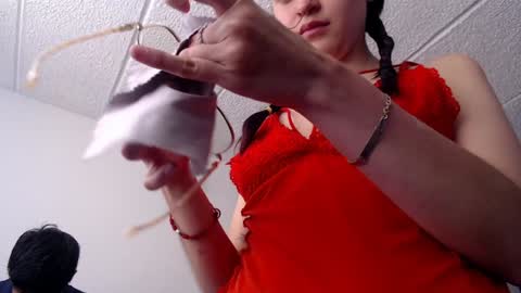 Snapshot of lancelot0808 chatting on January 2025 06:59:02 PM your love online show from January 2025 06:59:02 PM