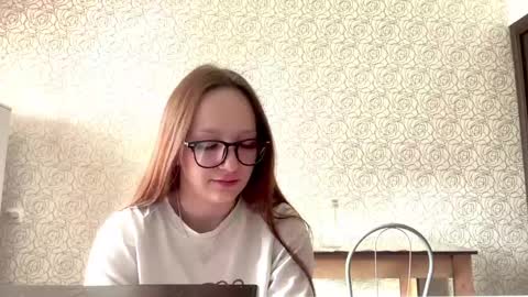 Lily online show from March 2026 07:43:01 AM