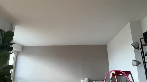 Snapshot of lanimalr chatting on October 2025 08:51:02 AM Lanimal online show from October 2025 08:51:02 AM