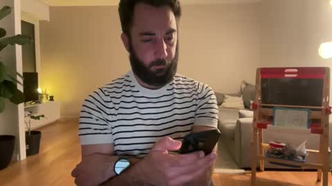 Lanimal online show from April 2026 10:03:02 PM