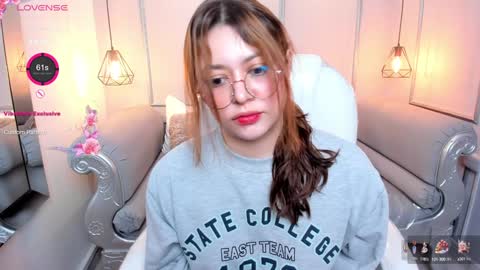 Lanna online show from December 2024 03:13:02 PM