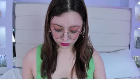 Lanna online show from January 2025 11:58:02 AM